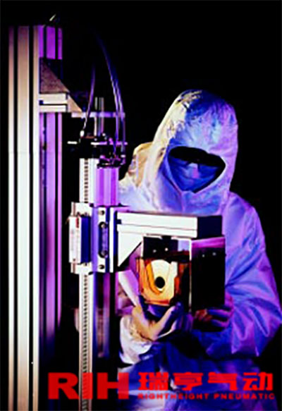 機(jī)械式無(wú)桿氣缸應(yīng)用微電子行業(yè) 機(jī)械式無(wú)桿氣缸應(yīng)用微電子行業(yè)